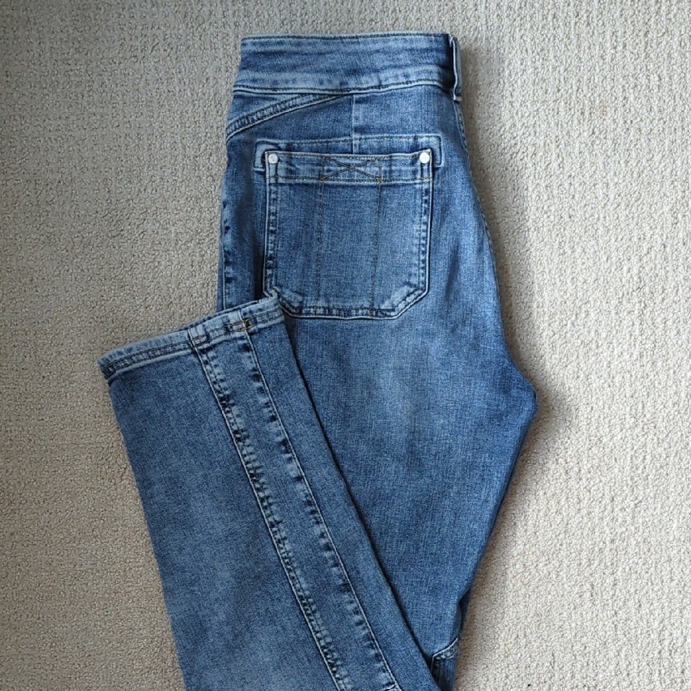 Pilcro Light Blue Straight Leg Jeans - Picture 3 of 7